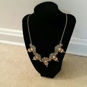 Hand crafted Attractive two sided jeweled necklace