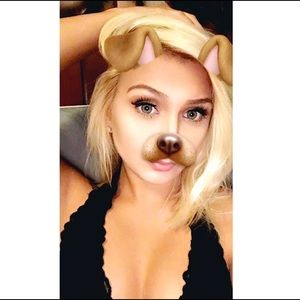 Meet your Posher, Mercedes