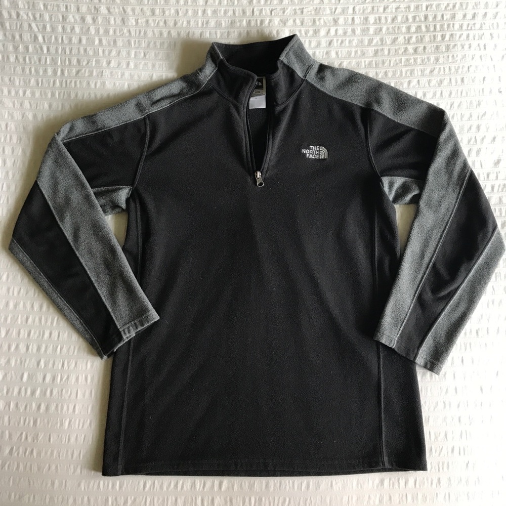 North Face Quarter Zip Pullover
