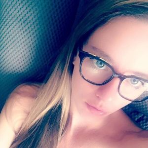 Meet your Posher, Jana