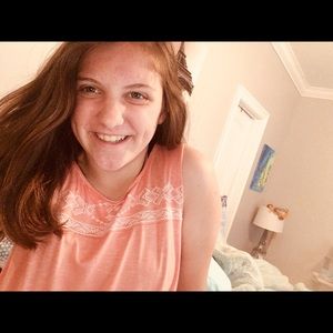 Meet your Posher, Mackenzie