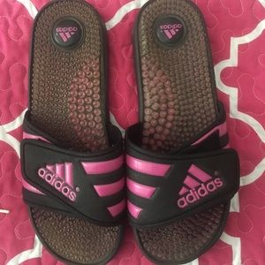 Adidas Slip ons Size 9