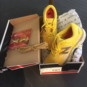 New 2016  rundisney Minnie new balance sneakers 10