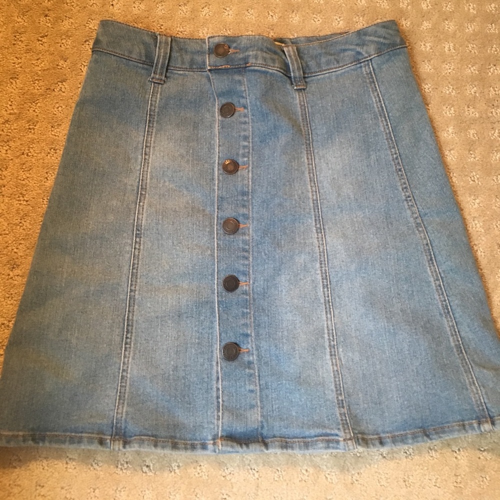 Mossmino Jean Skirt - never worn!