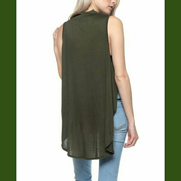 🌟1 MEDIUM LEFT🌟OLIVE HIGH-LOW TOP - Picture 2 of 4
