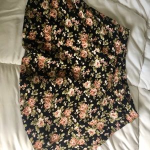 FOREVER 21 floral skirt SIZE LARGE
