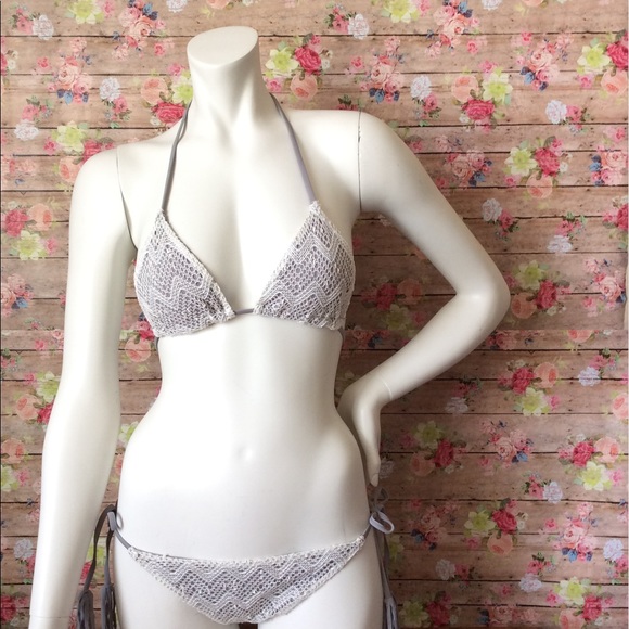 Gray Lace Triangular Bikini Swimwear - Picture 2 of 8