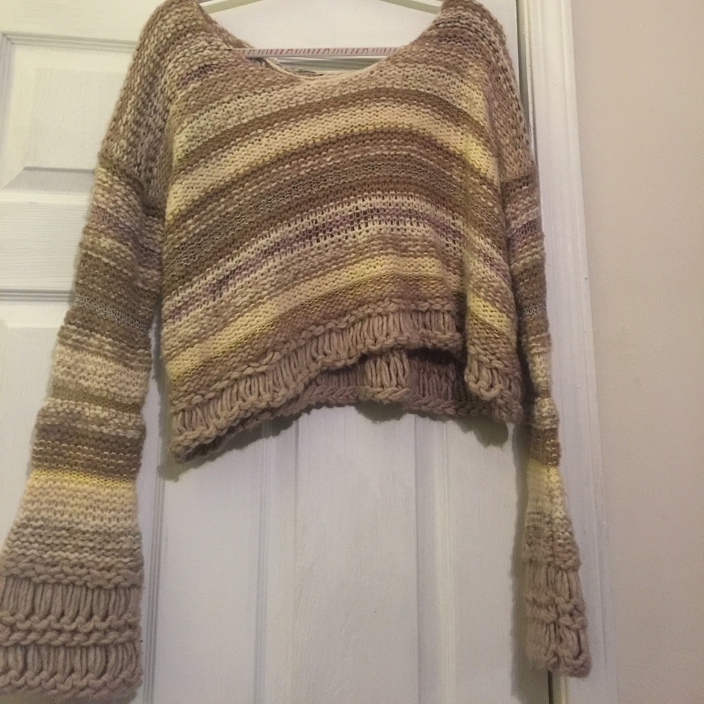 Free People Sweater!!