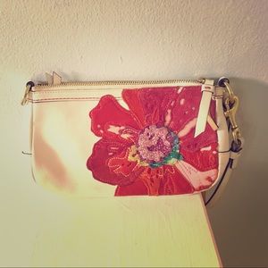 Poppy coach wristlet