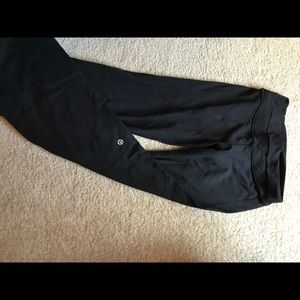2 pairs of lulu lemon pants
