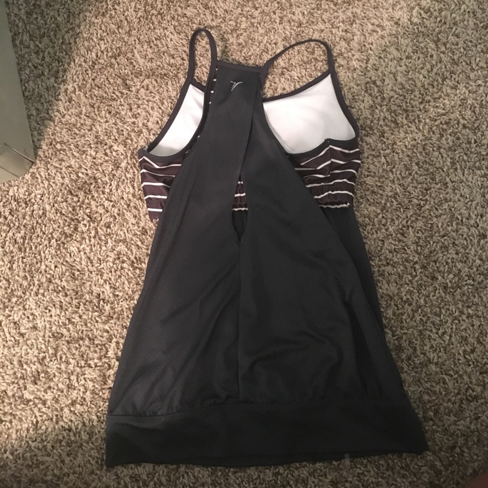 Active top - Picture 2 of 2