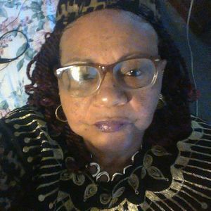 Meet your Posher, Bobbi