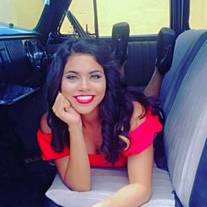 Meet your Posher, Ali