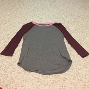 American Eagle baseball tee