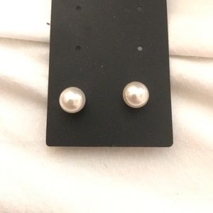 Pearl earrings