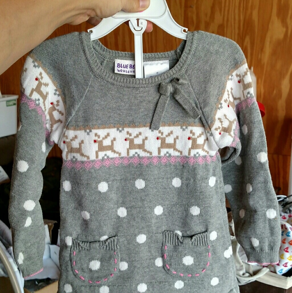 Reindeer sweater and winter leggings set!