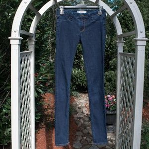 2/$15 Hollister Low Rise Skinny Jeggings
