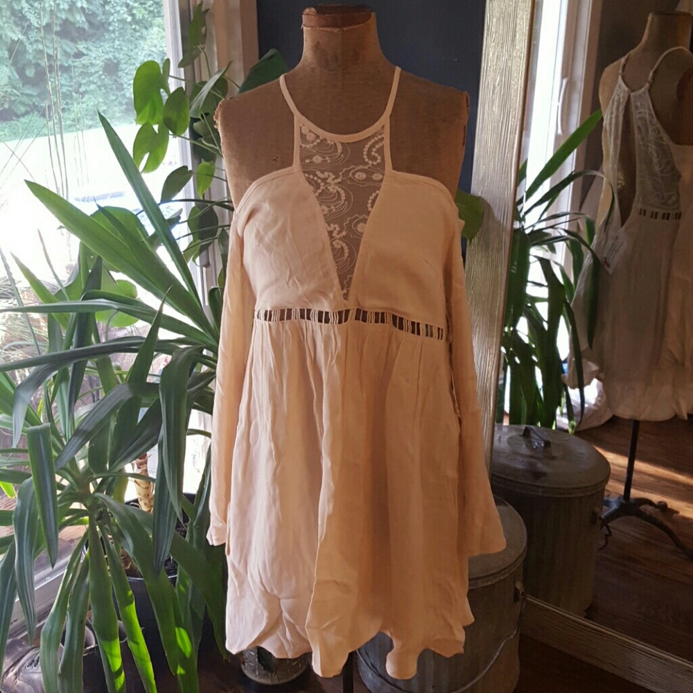 SOLD: Boho flowy cream tunic