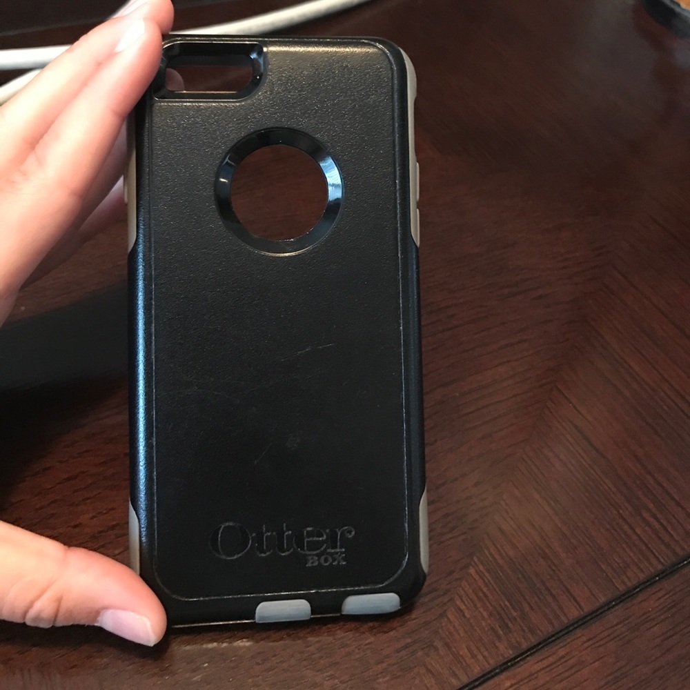 iPhone 6/6s Black Otter Box Case