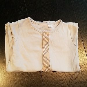 🚫🚫 SOLD  Authentic Burberry onesi