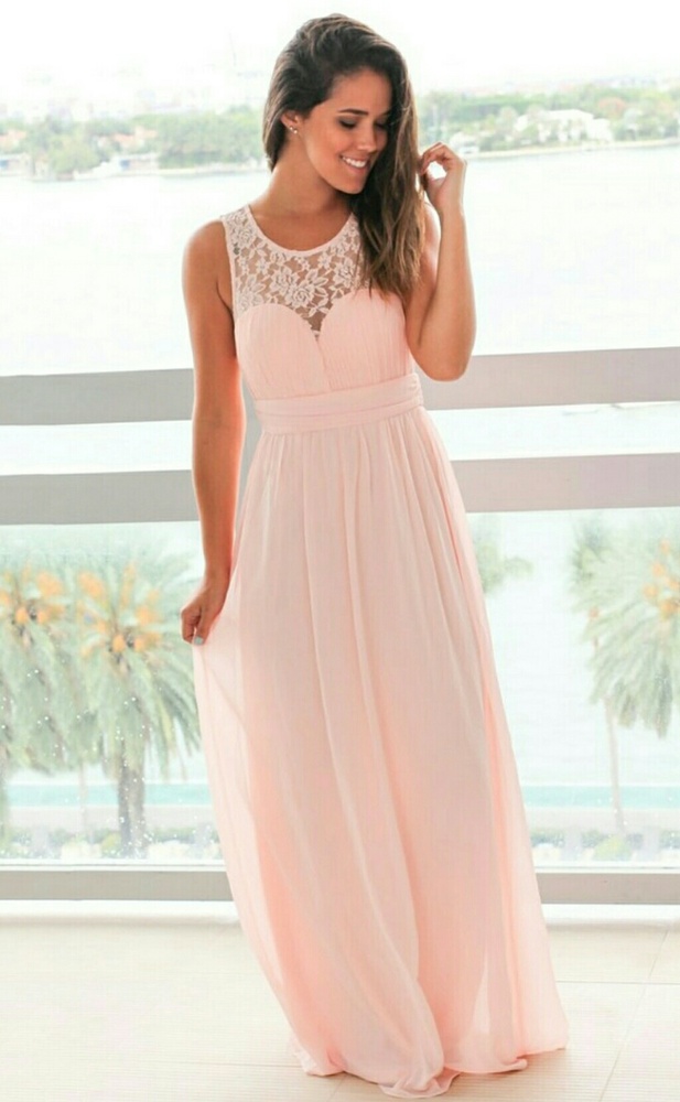 NWT Beautiful Blush & Lace Dress - Picture 4 of 8