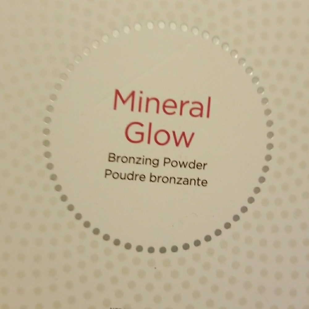 Pur Mineral Glow Bronzing Powder