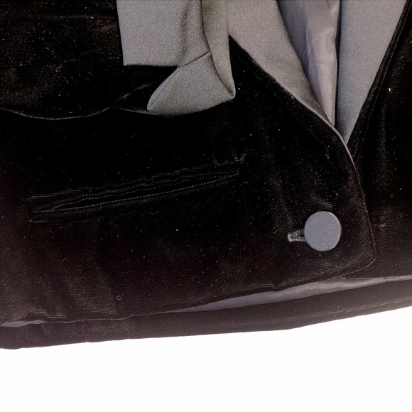 Rare Vintage 70s Mollie Parnis Crop Velvet Jacket - Picture 5 of 7