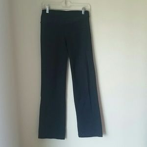 Lulu Lemon wide leg yoga pants