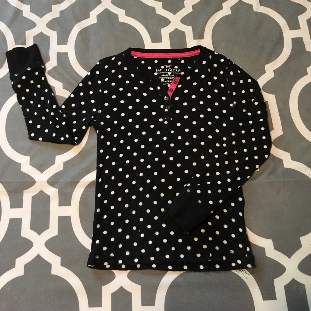 Faded Glory Polkadot Thermal Top