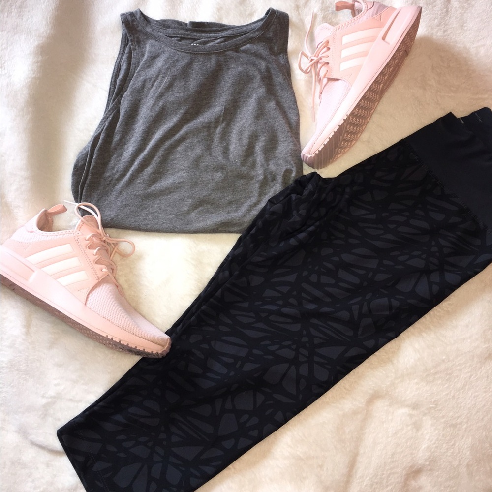 workout tank & legging set!