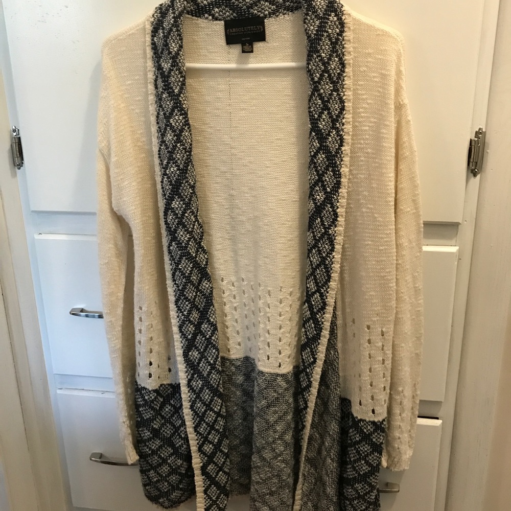 Lightweight sweater