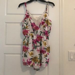 Floral romper // never used