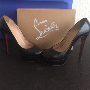 Christian Louboutin 39 Bianca Black AUTHENTIC