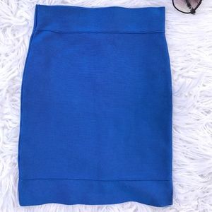 NWT BCBGMAXAZRIA knit skirt, xxs 🌸
