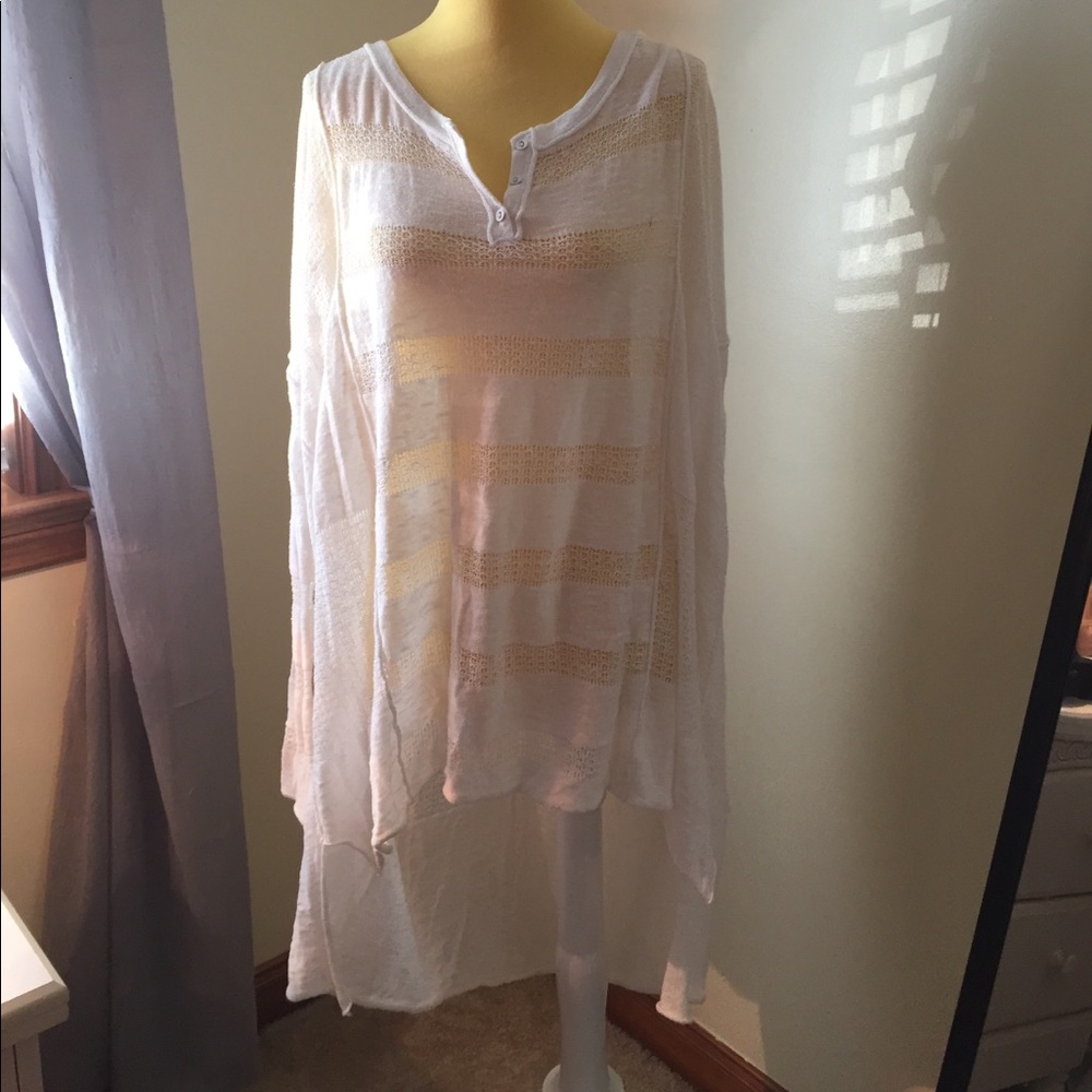 Free People long sleeved shirt