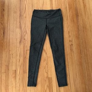 Swirl Chaturanga Yoga Tight
