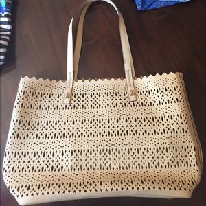 Stella & Dot Avalon Tote