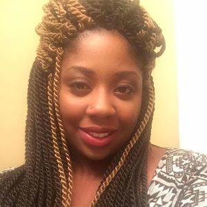 Meet your Posher, April