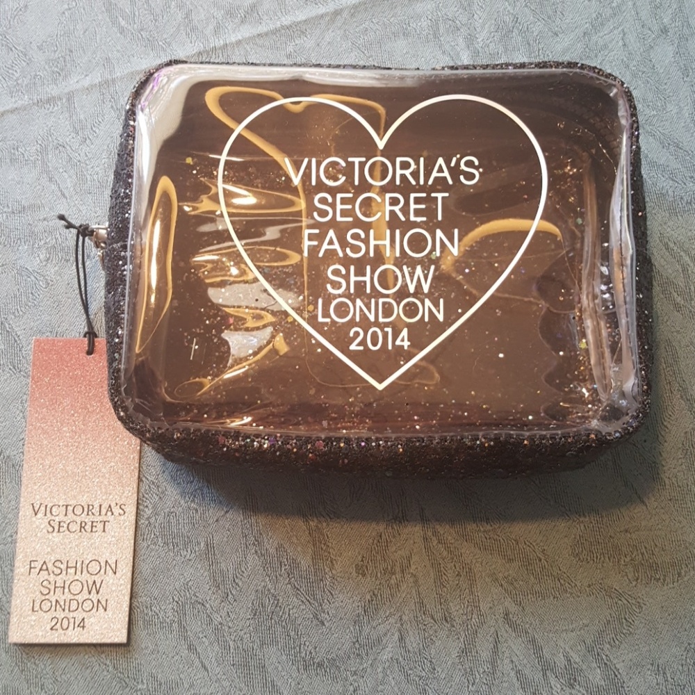 Victoria's Secret NWT makeup bag