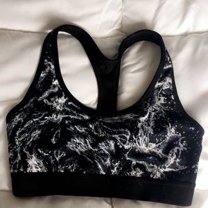 CHAMPION sports bra SIZE MEDIUM