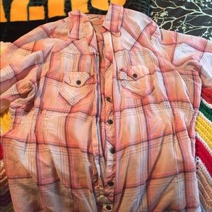 Short sleeve button down