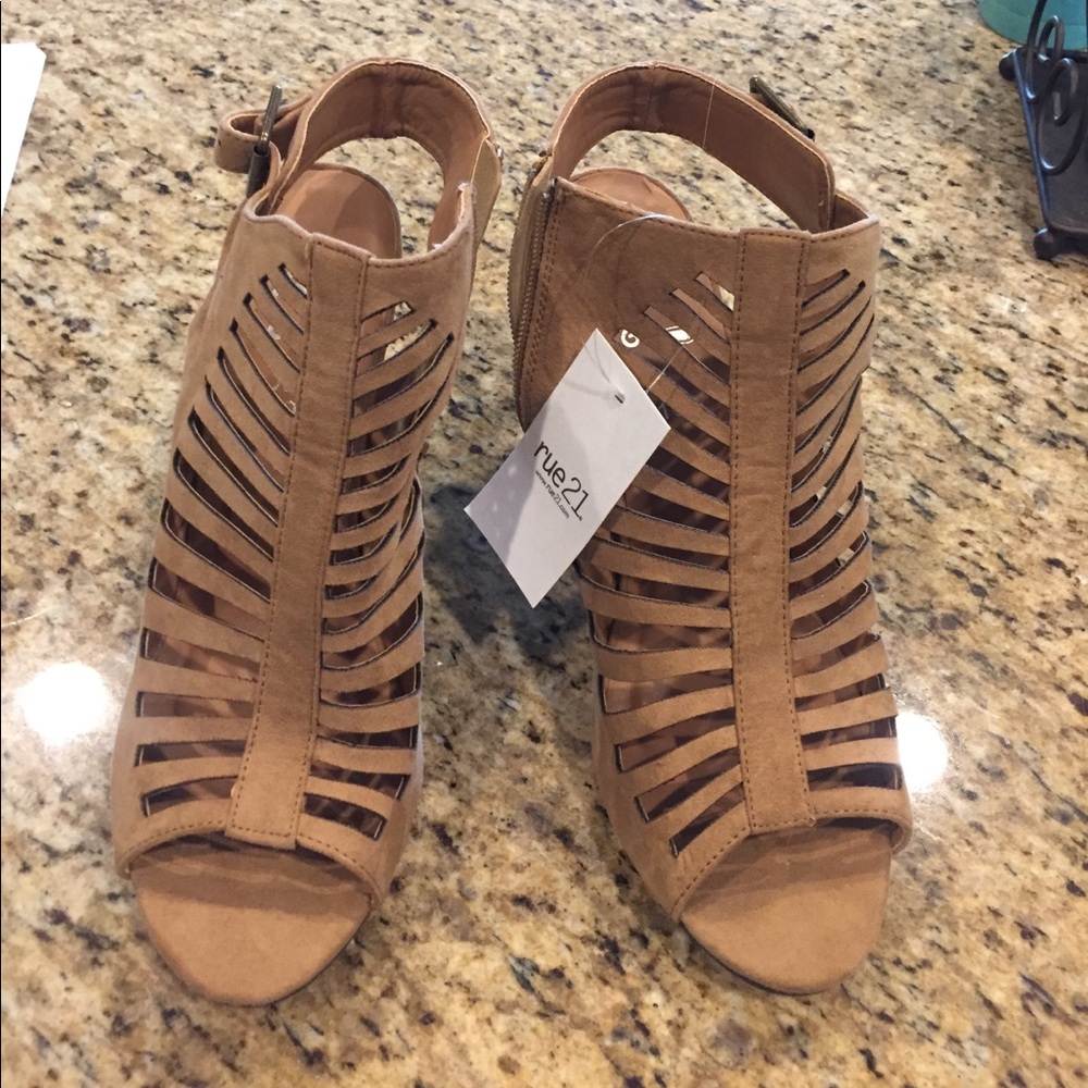 Rue 21 Brown wedges/heels! NEVER WORN!
