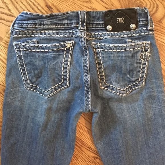 MISS ME BOOTCUT JEANS - Picture 2 of 3