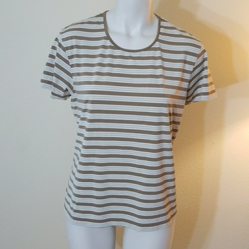 (5 for $20) Banana Republic soft stretch material size L