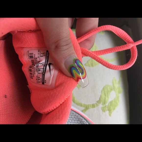 Nike Zoom Winflo Athletic Shoes - Picture 3 of 4