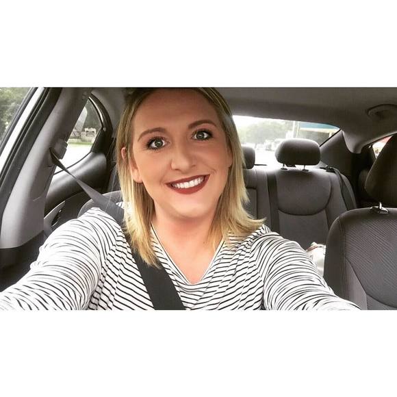 Meet your Posher, Madi - Picture 1 of 1