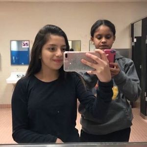 Meet your Posher, Fernanda