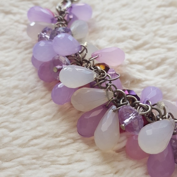 Purple  acrylic beaded necklace - Picture 3 of 5