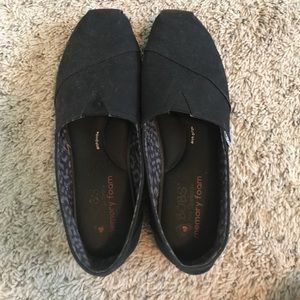 Skechers Bobs black memory foam shoes