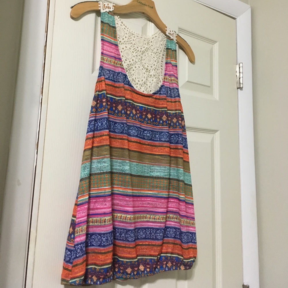 No Boundries XL Tank Lace and colors